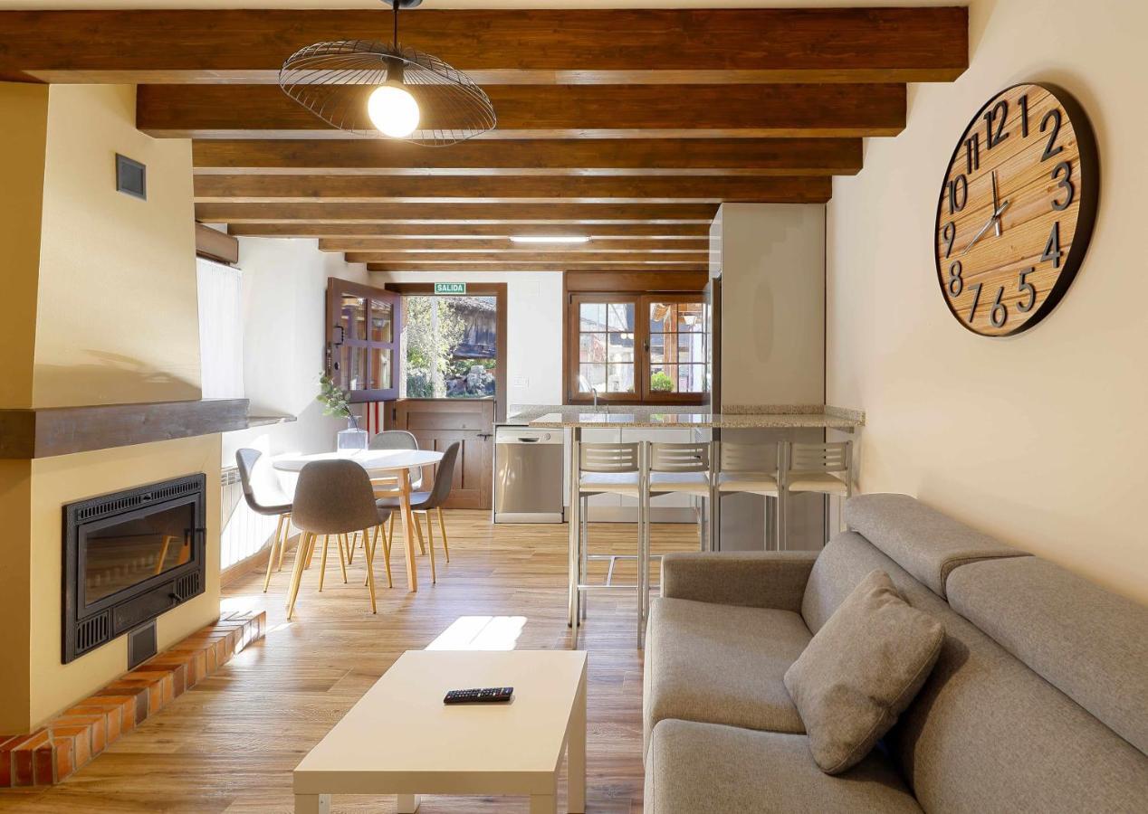 La Villa Casa Celis 2 By El Balcon Del Sueveヴィラ エクステリア 写真
