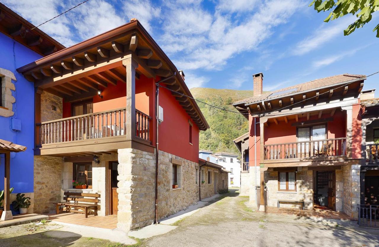 La Villa Casa Celis 2 By El Balcon Del Sueveヴィラ エクステリア 写真